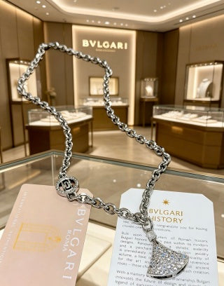 Bvlgari Silver Crystal Fan Pendant Necklace – Elegant Luxury Jewelry