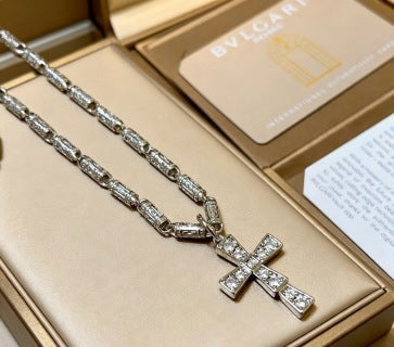 Bvlgari Silver Cross Pendant Statement Necklace – Elegant Luxury Jewelry