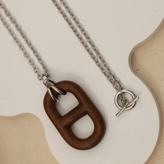 Hermès Leather Oval Link Pendant Necklace