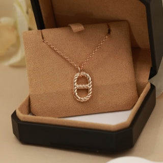 Hermès Twisted Rope Oval Pendant Necklace