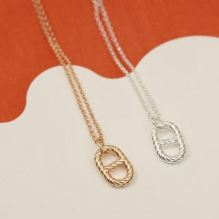 Hermès Twisted Rope Oval Pendant Necklace