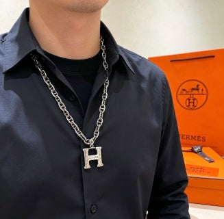 Hermès Chaine d’Ancre H Pendant Silver Necklace