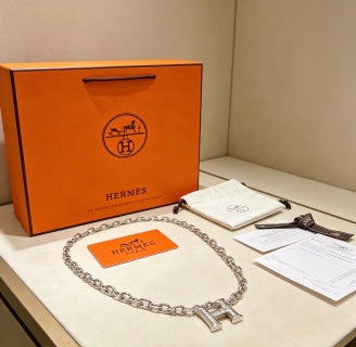 Hermès Chaine d’Ancre H Pendant Silver Necklace