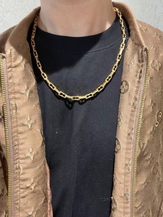 Bvlgari Gold Geometric Chain Necklace – Elegant Luxury Jewelry