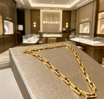 Bvlgari Gold Geometric Chain Necklace – Elegant Luxury Jewelry