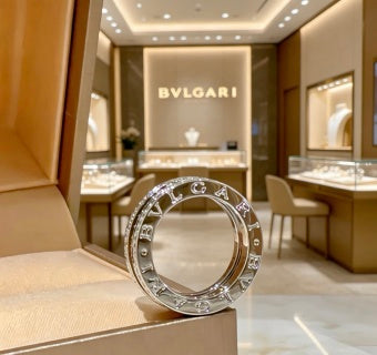 Bvlgari Silver Spiral Crystal Band Ring – Elegant Luxury Jewelry