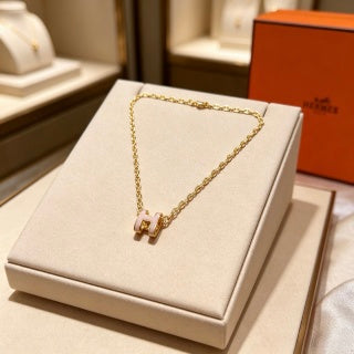 Hermès Éclat H Pendant Chain Necklace
