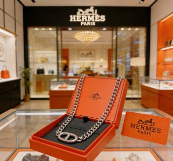 Hermès Bold Oval Link Chain Necklace