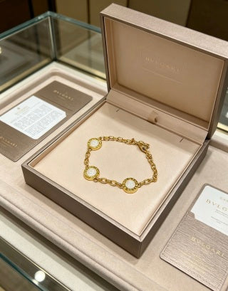 Bvlgari Gold Pearl Accent Link Bracelet – Elegant Luxury Jewelry