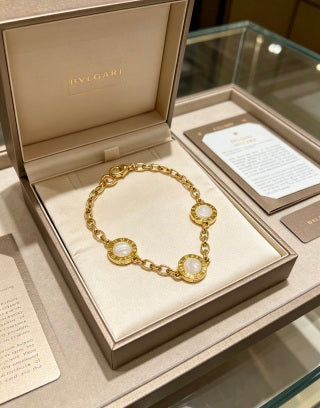 Bvlgari Gold Pearl Accent Link Bracelet – Elegant Luxury Jewelry