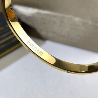 Bvlgari Two Tone Letter Detail Cuff Bracelet – Elegant Luxury Jewelry