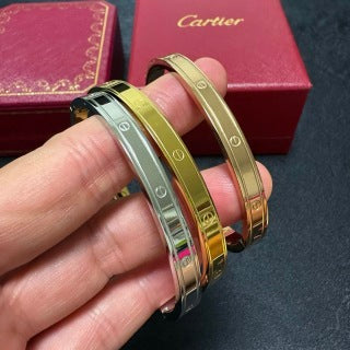 CARTIER Velian Essential Slim Bangle