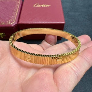 CARTIER Marvion Textured Screw Bangle