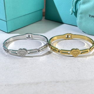 Tiffany Heart Tag Lock Bracelet – Classic Luxury Cuff Jewelry