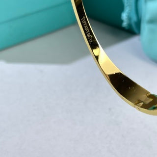 Tiffany Colorful Heart Enamel Bangle Bracelet – Elegant Luxury Jewelry