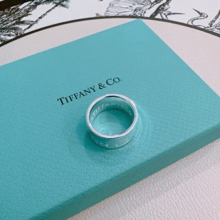 Tiffany 1837™ Wide Band Ring – Classic Sterling Silver Luxury Ring