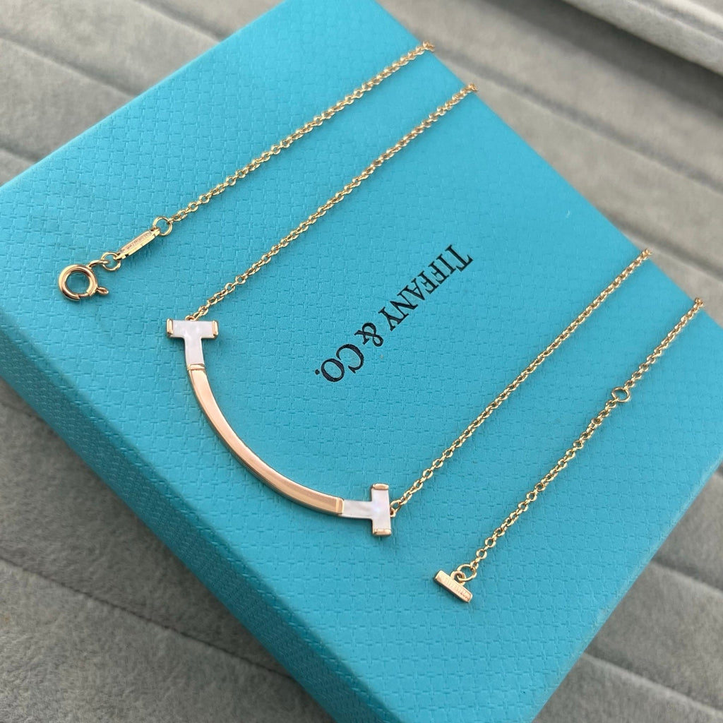 Tiffany T Smile Medium Pendant