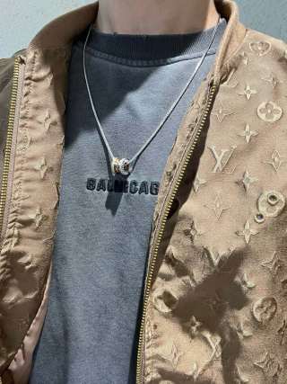 Bvlgari Silver Circle Pendant Necklace – Elegant Luxury Jewelry