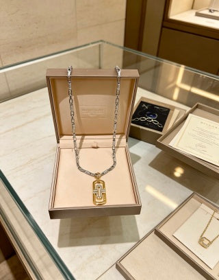 Bvlgari Silver Geometric Pendant Necklace – Elegant Luxury Jewelry