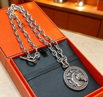 Hermès Equestrian Medallion Toggle Chain Necklace