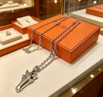 Hermès Equestrian Horse Head Pendant Chain Necklace