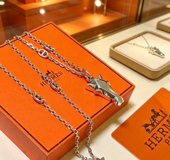 Hermès Equestrian Horse Head Pendant Chain Necklace