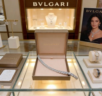 Bvlgari Serpenti Diamond Tennis Bracelet – Timeless Luxury Jewelry