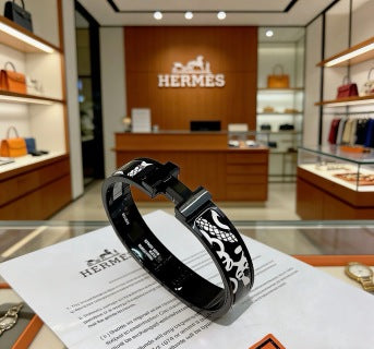 Hermès Black Enamel Signature Hinge Bracelet