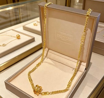Bvlgari Gold Chain Pendant Necklace – Elegant Luxury Jewelry
