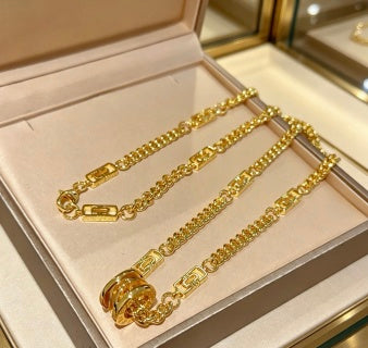Bvlgari Gold Chain Pendant Necklace – Elegant Luxury Jewelry