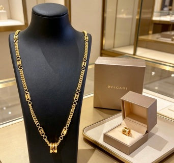 Bvlgari Gold Chain Pendant Necklace – Elegant Luxury Jewelry