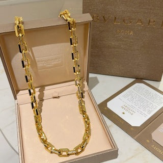 Bvlgari Gold Geometric Link Chain Necklace – Elegant Luxury Jewelry
