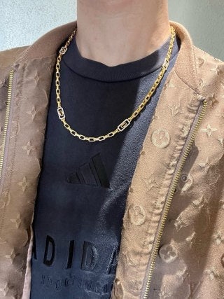 Bvlgari Gold Geometric Link Necklace – Elegant Luxury Jewelry