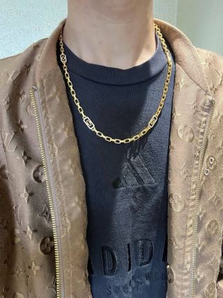 Bvlgari Gold Geometric Link Necklace – Elegant Luxury Jewelry