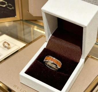 Bvlgari B.zero1 Brown Ceramic Spiral Ring – Elegant Luxury Jewelry