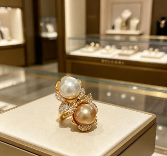 Bvlgari Pearl Bloom Gold Brooch – Elegant Luxury Jewelry
