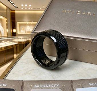 Bvlgari B.zero1 Black Ceramic Spiral Ring – Elegant Luxury Jewelry