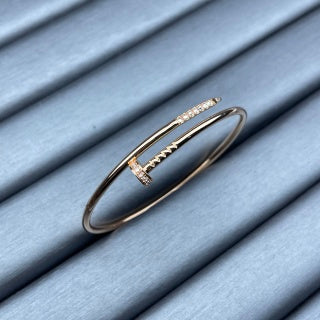 CARTIER Veloura Diamond Accent Bangle