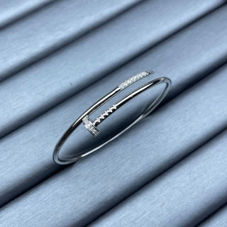 CARTIER Veloura Diamond Accent Bangle