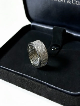 Tiffany Diamond Pavé Band Ring – Classic Luxury Diamond Ring