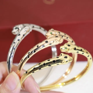 CARTIER Levara Panther Spots Bangle