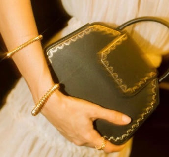 CARTIER Ravelle Studded Orbit Bangle