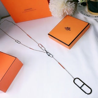 Hermès Vertical Link Lariat Pendant Necklace