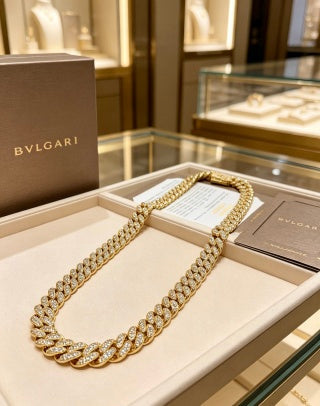 Bvlgari Serpenti Gold Chain Necklace – Elegant Luxury Jewelry