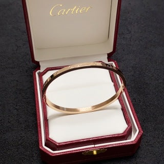 CARTIER Lucienne Minimal Engraved Bangle
