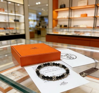 Hermès Obsidian Bead Signature Bracelet