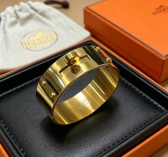 Hermès Golden Wide Hinged Cuff Bracelet 21mm